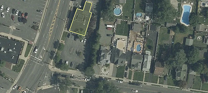 453 Milton Ave