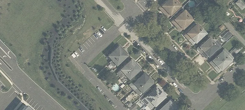 203 Woodlawn Ave