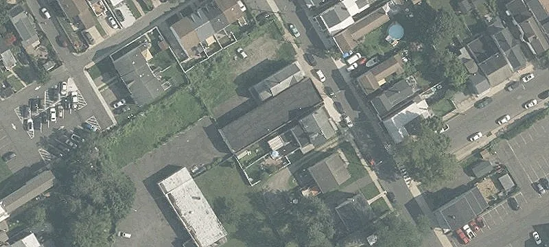 158 2nd St