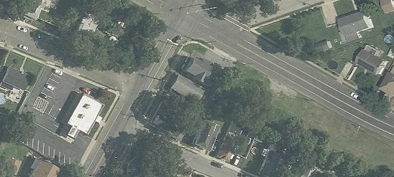 304 Grv Ave