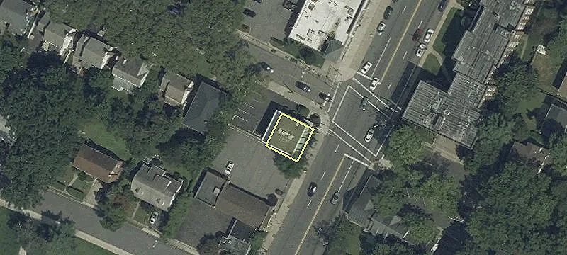 960 Teaneck Rd