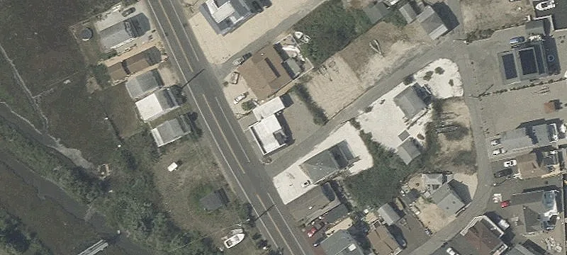 1316 Bay Ave