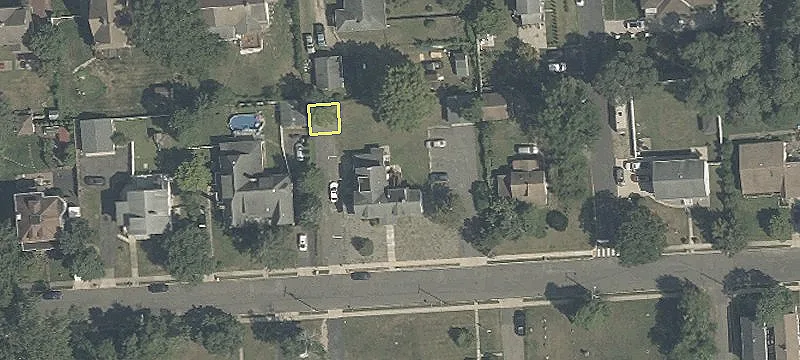 305 Church St