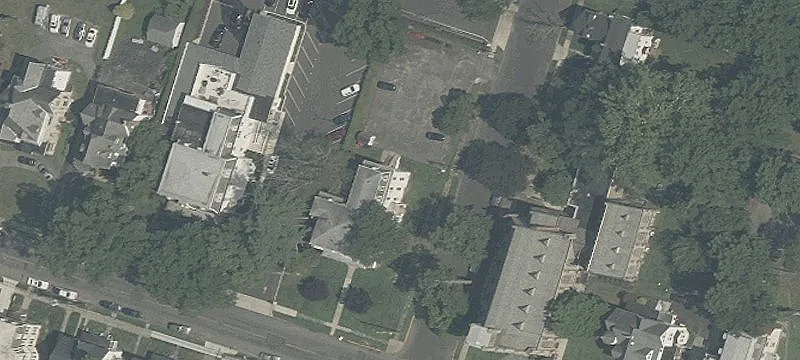 125 Commerce St