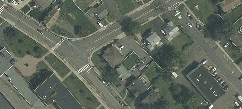 9 Crews St