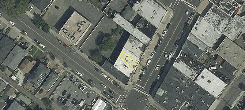 249 Broad Ave