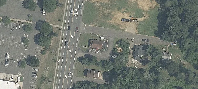 1353 Hurffville Rd