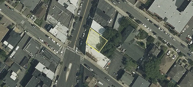 652-654 Anderson Ave, Unit 654