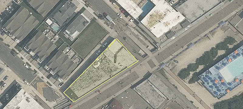 2300 Boardwalk, Unit 2