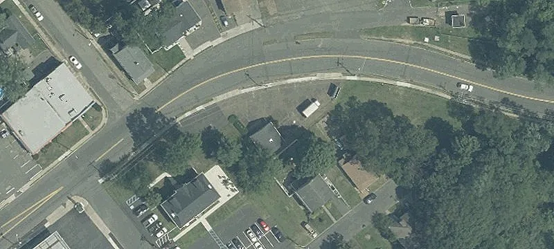 145 Lowr Main St