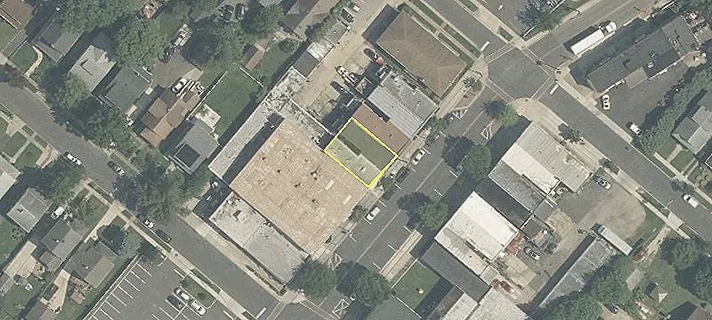 213 Clinton Ave