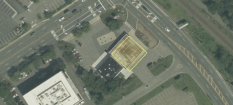 51 Willowbrook Blvd