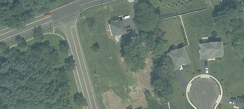 805 Rdg Rd