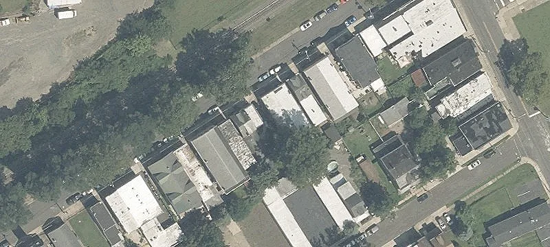 80 Alden Ave