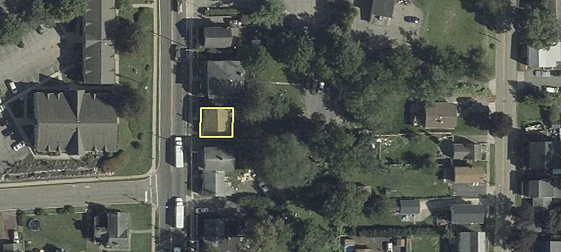 115 Mountain Ave