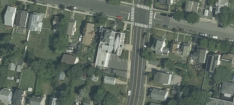 1200 10th Ave