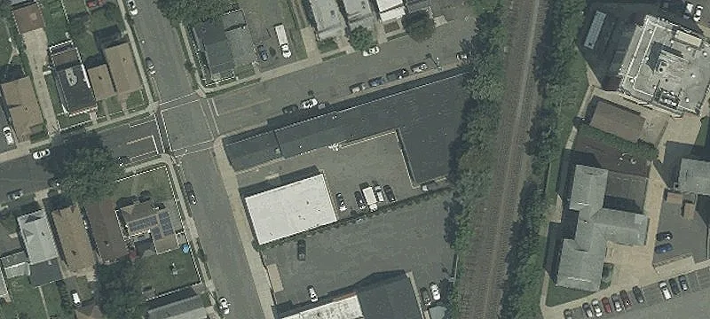 100 Pierre Ave