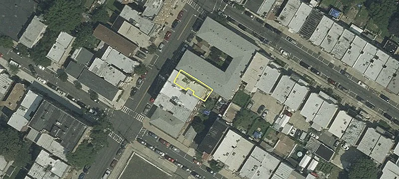 6506 Broadway