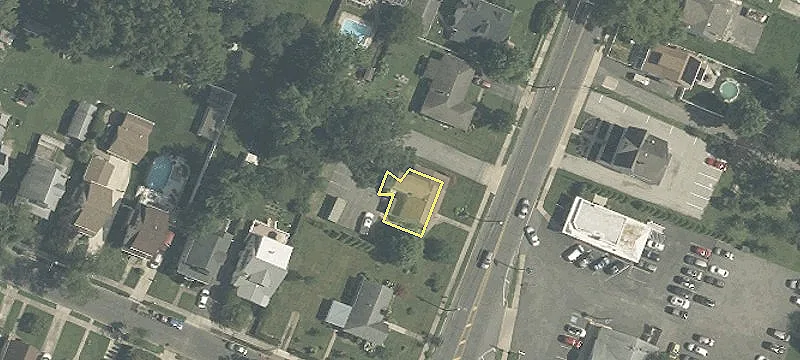 311 Cuthbert Blvd