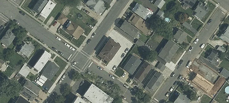 48 Pulaski Ave