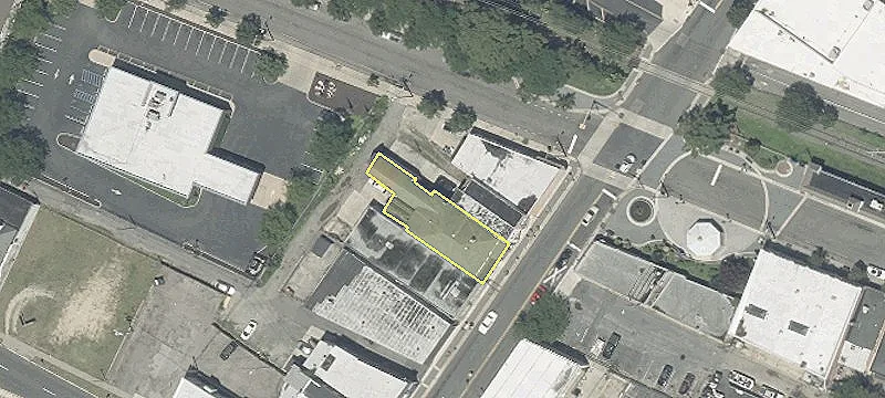 109 Main St