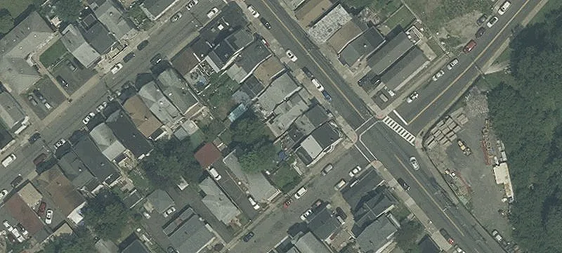 41 Wayne Ave