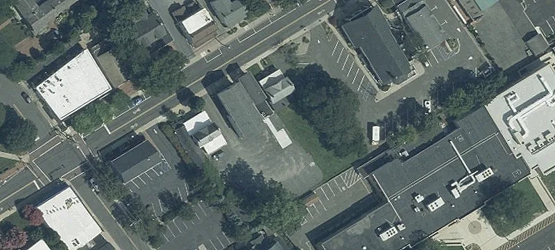 774 Riv Rd