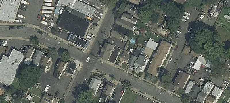 605 Tremont Ave