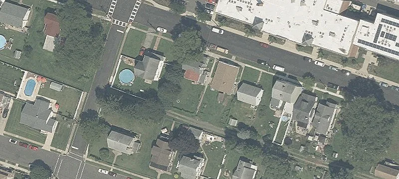 238 2nd St