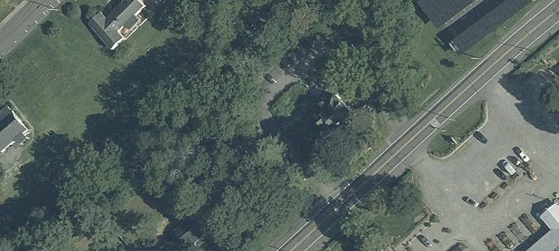 12 Loomis Ave