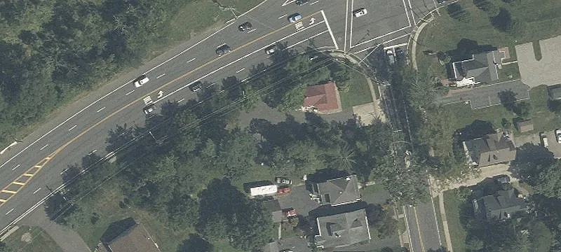 90 Main St