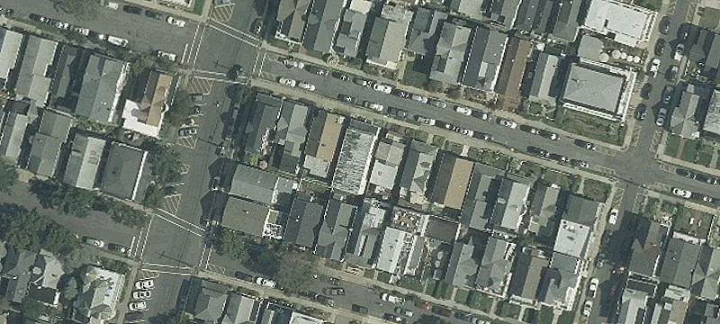 32 Embury Ave