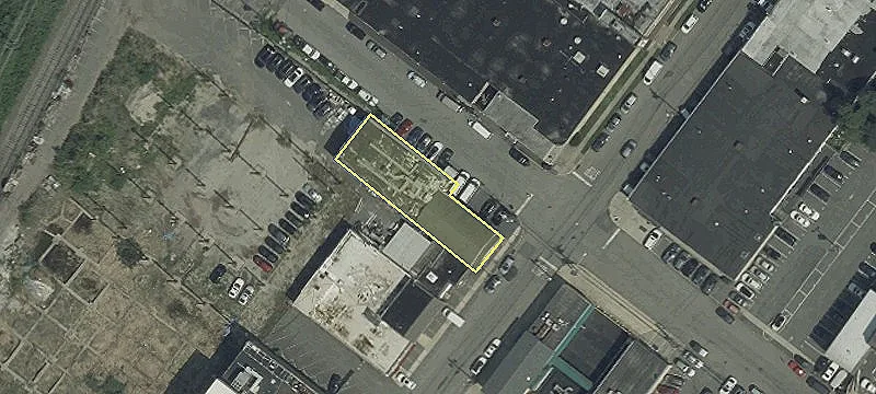 345 Commercial Ave