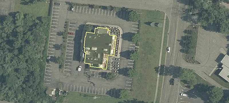 11 Grn Pond Rd