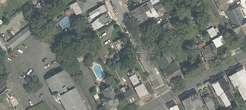 49 Gdn St