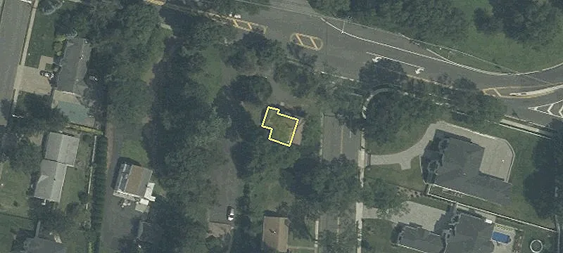 34 Ridgewood Ave