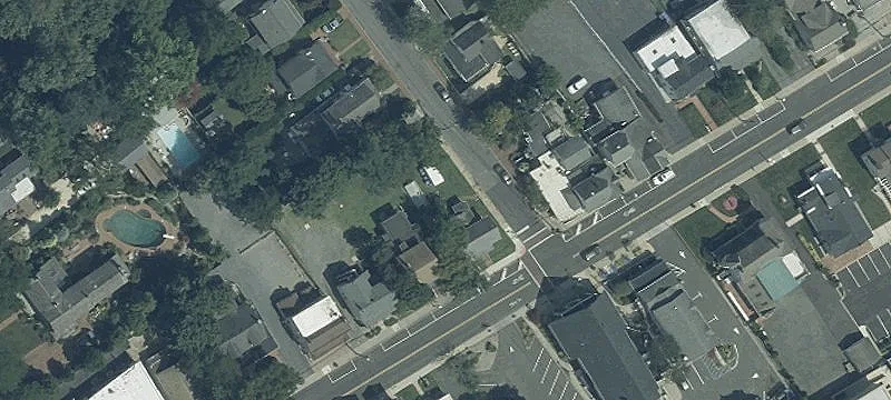 783 Riv Rd