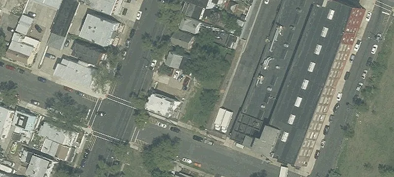 52 Broad St