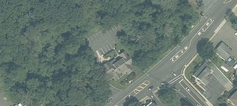 879 Georges Rd