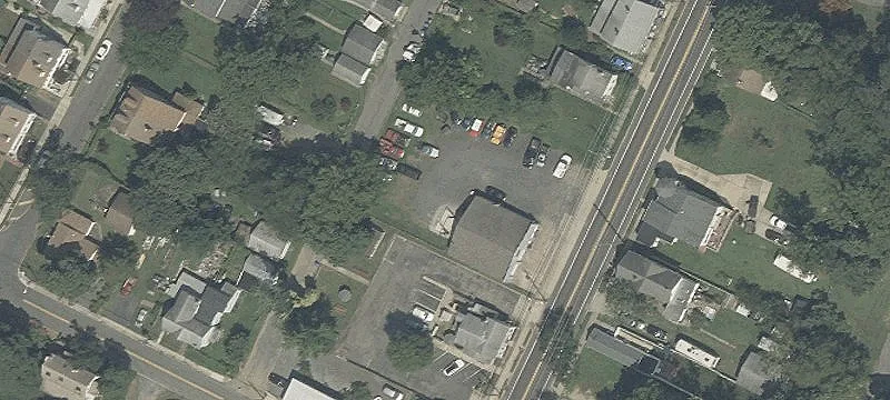 583 Main St