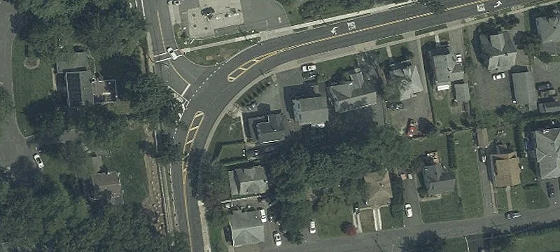 99 Kinderkamack Rd