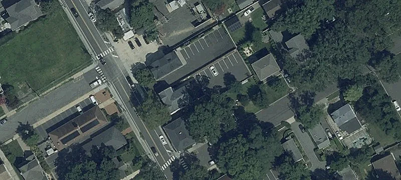 120 Riv Rd
