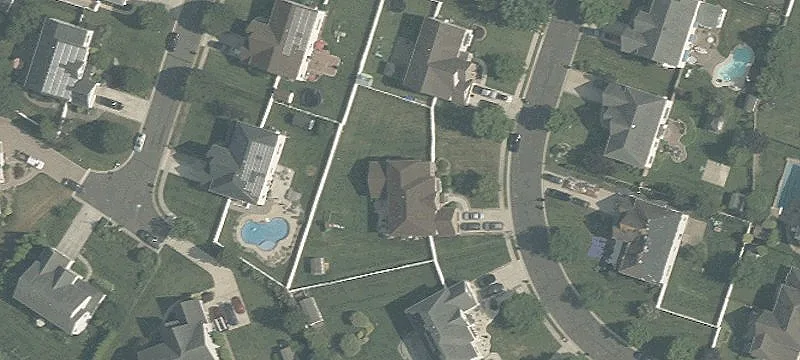 16 Fieldcrest Dr
