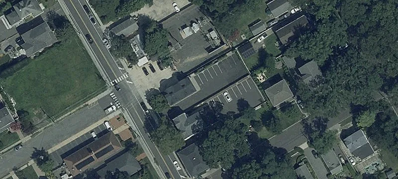 118 Riv Rd