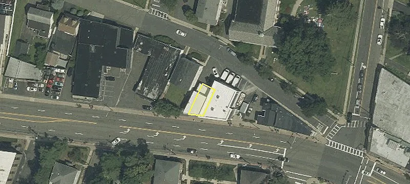 760 Bloomfield Ave