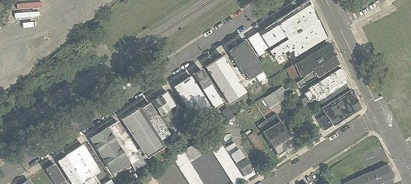 60 Alden Ave