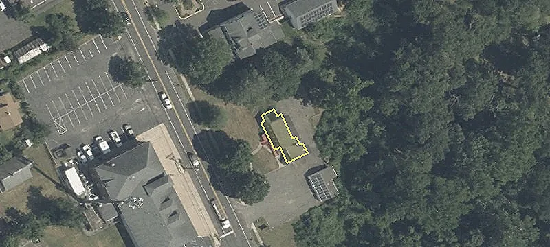 12 Trenton Rd