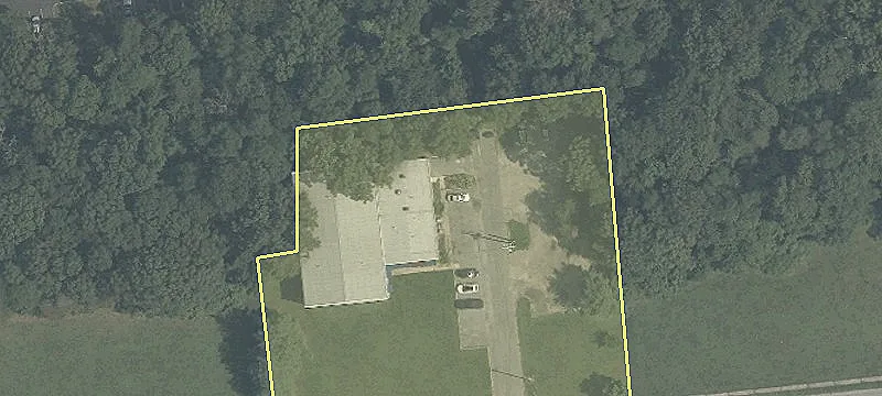 7 Industrial Blvd