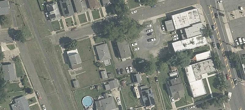 20 2nd Ave