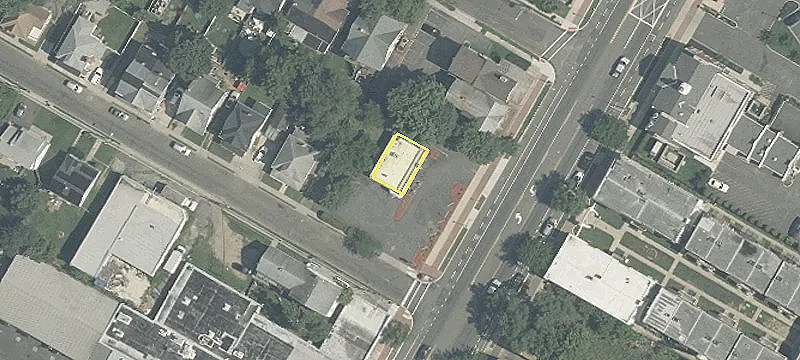 245 Broad St